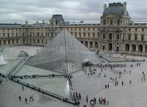 Le Louvre, Paris, France. Photo credit Susan Kramer